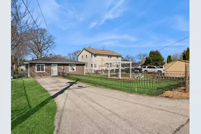 1431 Elizabeth Avenue, North Chicago, IL 60064 - Photo 24