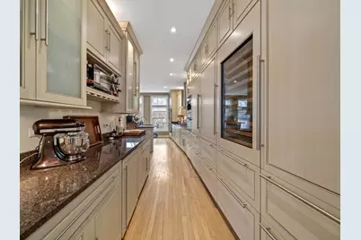 2048 Valor Court, Glenview, IL 60026 - Photo 18