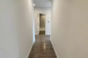 719 N Elizabeth St, Chicago, IL 60642 - Photo 12