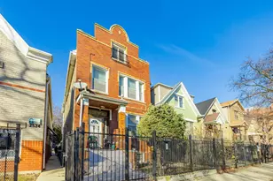 2522 W Haddon Ave, Chicago, IL 60622 - Photo 2