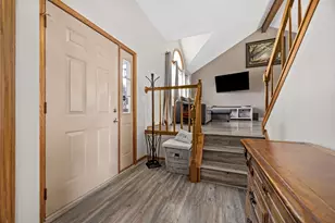 1928 Sybil Dr, Crest Hill, IL 60403 - Photo 4