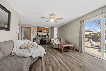 1928 Sybil Drive, Crest Hill, IL 60403 - Photo 14