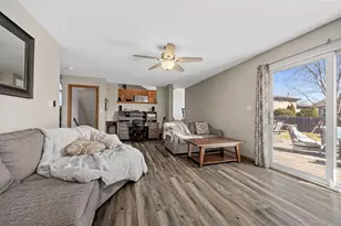 1928 Sybil Dr, Crest Hill, IL 60403 - Photo 14