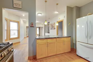 6336 W Addison St, Chicago, IL 60634 - Photo 4