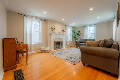 803 S Vine Avenue, Park Ridge, IL 60068 - Photo 2