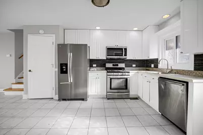 9523 S Kostner Avenue, Oak Lawn, IL 60453 - Photo 6