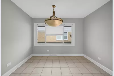 9523 S Kostner Avenue, Oak Lawn, IL 60453 - Photo 8