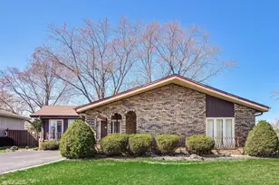 12300 S Austin Ave, Palos Heights, IL 60463 - Photo 2