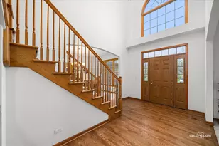 201 Violet Ln, Batavia, IL 60510 - Photo 8