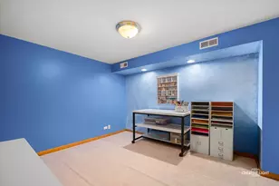 201 Violet Ln, Batavia, IL 60510 - Photo 38