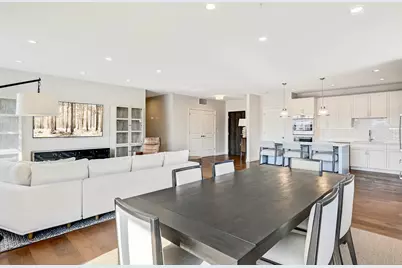 4441 Wolf Road #206, Western Springs, IL 60558 - Photo 4