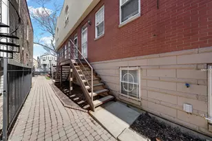 1733 W Crystal St, Chicago, IL 60622 - Photo 20