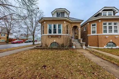 6258 W Patterson Avenue, Chicago, IL 60634 - Photo 1
