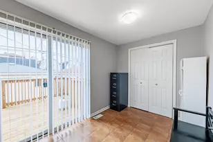 6258 W Patterson Ave, Chicago, IL 60634 - Photo 16