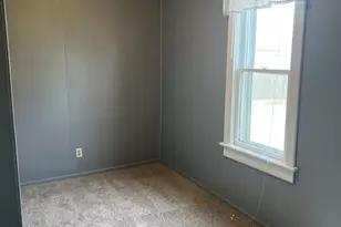 906 N Wasson St, Streator, IL 61364 - Photo 14