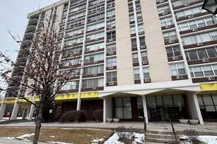 33 N Main St, Lombard, IL 60148 - Photo 1