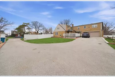 29 S Iowa Avenue, Addison, IL 60101 - Photo 18