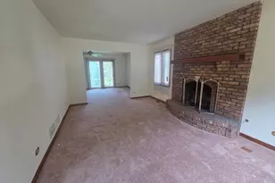 614 Feather Sound Dr, Bolingbrook, IL 60440 - Photo 4