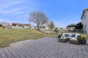 1474 Haar Ln, Elk Grove Village, IL 60007 - Photo 34
