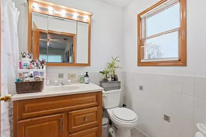 8947 S Komensky Avenue, Hometown, IL 60456 - Photo 14