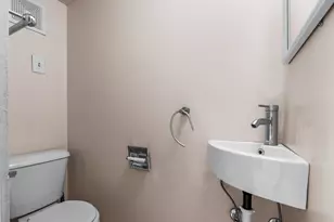 1615 Warren Rd, Rockford, IL 61108 - Photo 8