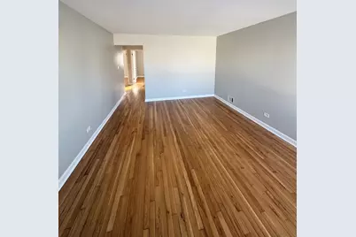 7609 Lockwood Avenue, Burbank, IL 60459 - Photo 2