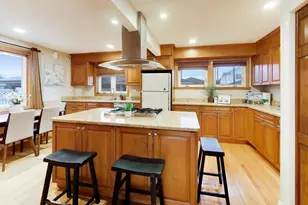 5818 N Overhill Ave, Chicago, IL 60631 - Photo 4