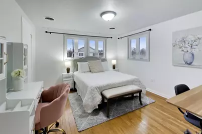 5818 N Overhill Avenue, Chicago, IL 60631 - Photo 10