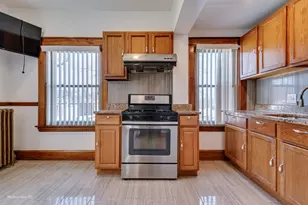 400 S 1st Ave, Maywood, IL 60153 - Photo 2