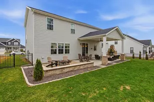 1207 Briarwood Ln, Mahomet, IL 61853 - Photo 44