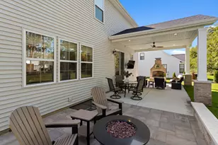 1207 Briarwood Ln, Mahomet, IL 61853 - Photo 48