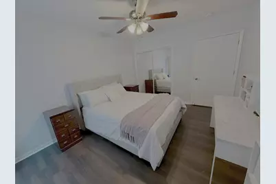 425 Wesley Avenue #102, Oak Park, IL 60302 - Photo 6