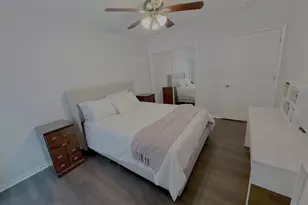 425 Wesley Ave, Oak Park, IL 60302 - Photo 6