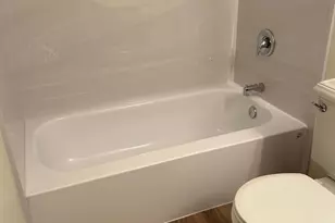 626 Terry Ct, Roselle, IL 60172 - Photo 12