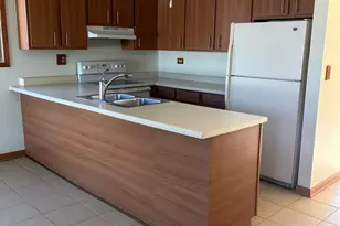 626 Terry Ct, Roselle, IL 60172 - Photo 2