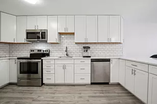 5415 N Sheridan Rd, Chicago, IL 60640 - Photo 6