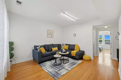 4900 Davis Street #3E, Skokie, IL 60077 - Photo 4