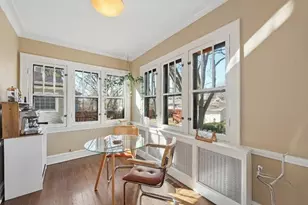 711 Clinton Ave, Oak Park, IL 60304 - Photo 8