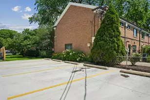 746 Dodge Ave, Evanston, IL 60202 - Photo 16
