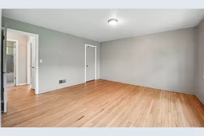 746 Dodge Avenue, Evanston, IL 60202 - Photo 10
