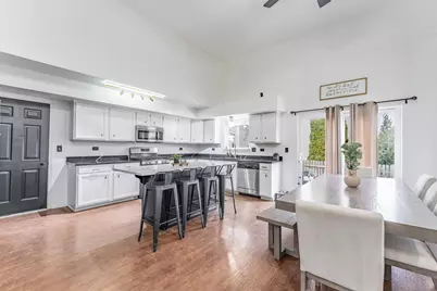 2008 Gray Hawk Court, Plainfield, IL 60586 - Photo 6