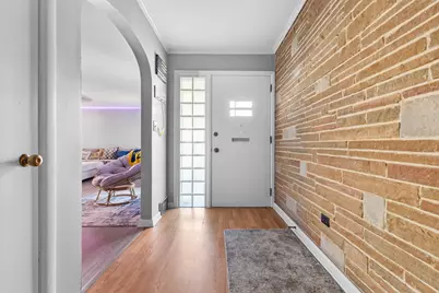 900 Whitney Boulevard, Belvidere, IL 61008 - Photo 2