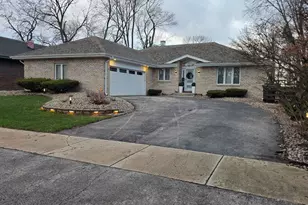 1844 180th Pl, Lansing, IL 60438 - Photo 1