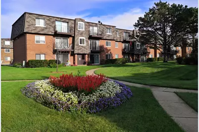 9368 Bay Colony Drive #2S, Des Plaines, IL 60016 - Photo 16