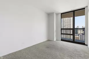10 E Ontario St, Chicago, IL 60611 - Photo 6