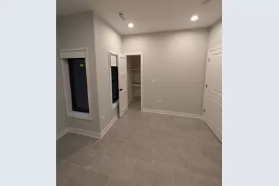 5418 W Belmont Street #1E, Chicago, IL 60641 - Photo 14