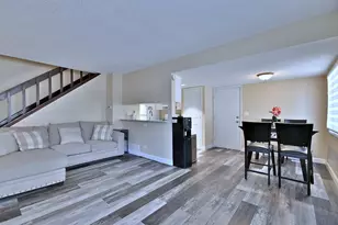 1439 Sutter Dr, Hanover Park, IL 60133 - Photo 6