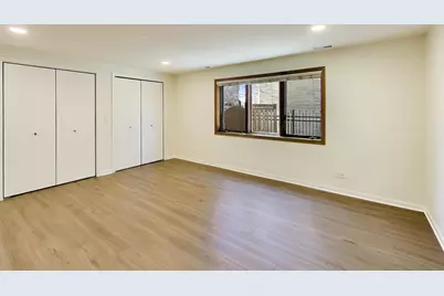 1209 E Davis Street E #1, Arlington Heights, IL 60005 - Photo 10