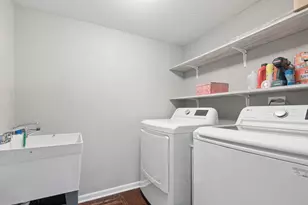 2401 Red Oak Ct, Plainfield, IL 60586 - Photo 12