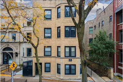 648 W Roscoe Street #NGD, Chicago, IL 60657 - Photo 1